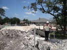 f. Preparing for the concrete (102) (683x512, 187.5 kilobytes)
