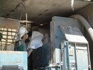 a. This is how they load the blowers (104) (683x512, 137.7 kilobytes)
