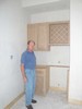 u. Jims bar is being installed (384x512, 45.3 kilobytes)