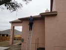 f.Now the gutters are being installed (107) (683x512, 96.1 kilobytes)