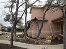 f.Now the gutters are being installed (113) (683x512, 179.8 kilobytes)