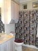 g. The downstairs powder Room (101) (384x512, 85.5 kilobytes)