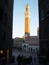Palio Piazza (384x512, 28.8 kilobytes)